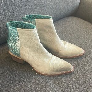 Freebird booties